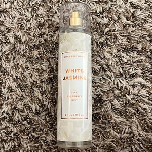 White Jasmine bath and body works spray